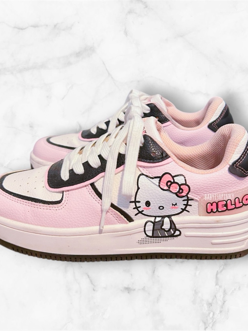 Bershka Hello Kitty Pastel Pink and Black Low-Top Sneakers